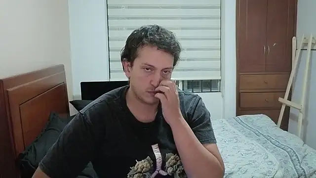 hardaftercum online show from 03.04.26