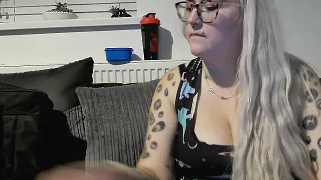 Sizzling Indie36 online show from 09.08.25