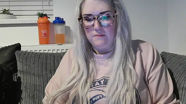 Sizzling Indie36 online show from 09.13.25