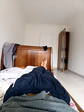 Snapshot of Viktoriya001 chatting on 03.21.25 Viktoriya001 online show from 03.21.25