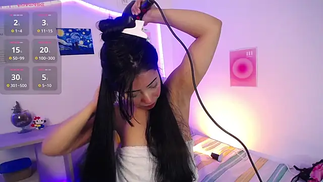 Emilybutterfly1 online show from 09.18.25