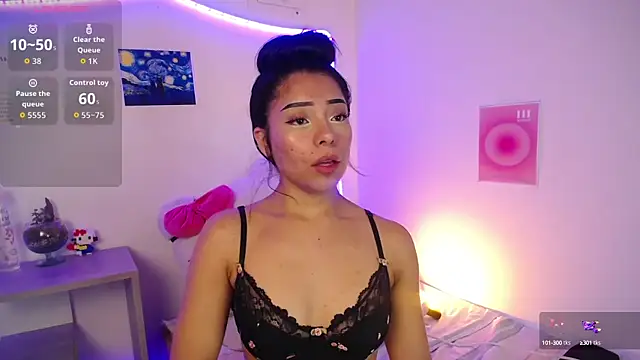 Emilybutterfly1 online show from 09.28.25