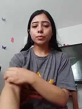 Emilybutterfly1 online show from 10.24.25