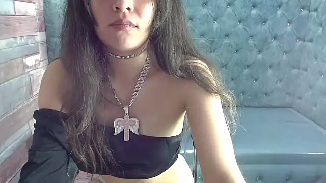 Snapshot of Lizeth_Garcia chatting on 10.09.25 Lizeth Garcia online show from 10.09.25