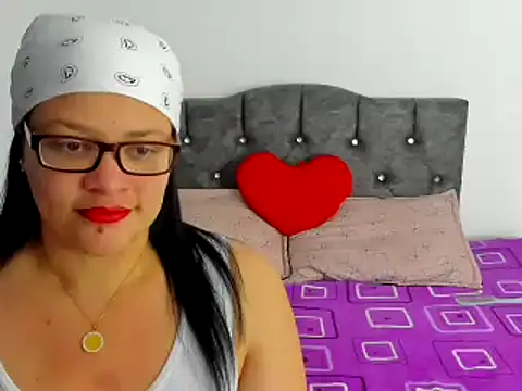 giselagarcia online show from 03.19.25
