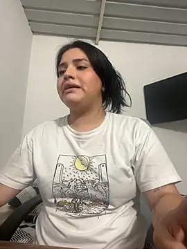 Snapshot of pareja_curiosa19 chatting on 10.16.25 pareja curiosa19 online show from 10.16.25