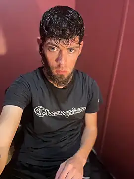 Snapshot of bwcizThrobbing chatting on 11.04.25 bwcizThrobbing online show from 11.04.25