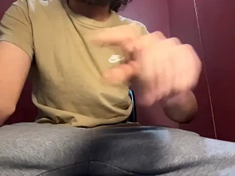 Snapshot of bwcizThrobbing chatting on 11.21.25 bwcizThrobbing online show from 11.21.25