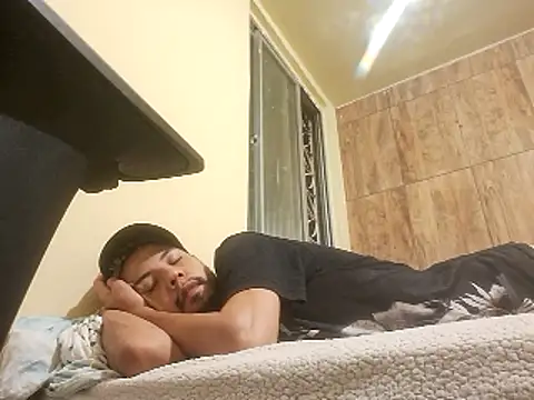 Snapshot of Fernandobs_ chatting on 03.17.25 Fernandobs online show from 03.17.25