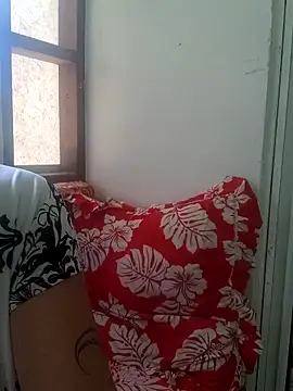 emiliemilf online show from 04.13.26