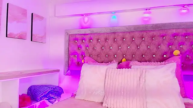 Snapshot of Andy_Leex chatting on 02.24.26 Andy Leex online show from 02.24.26