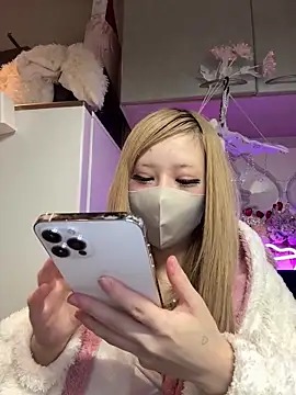 lala tenshino online show from 03.16.25