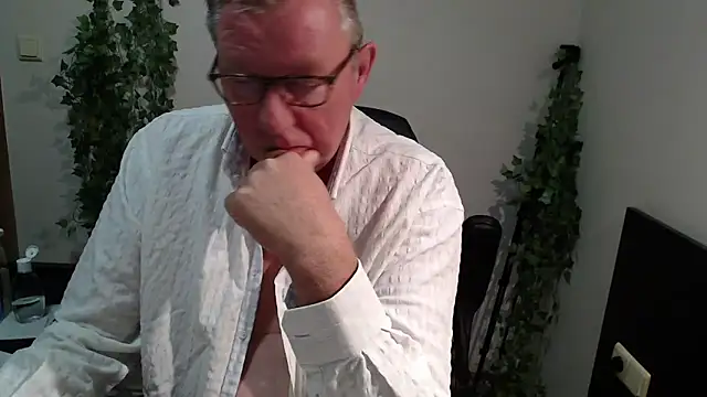 JamesBauer online show from 09.27.25