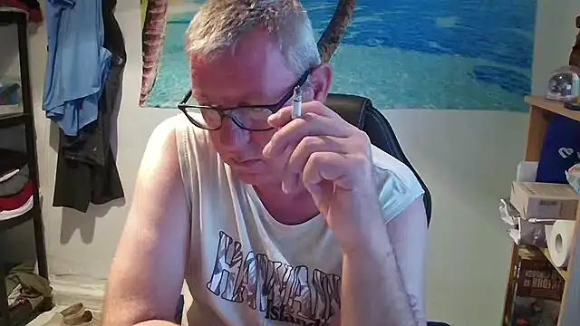 JamesBauer online show from 06.04.26