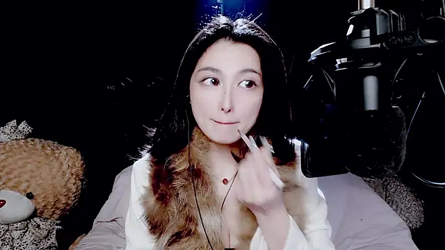 Snapshot of 9ban chatting on 10.17.25 9ban online show from 10.17.25