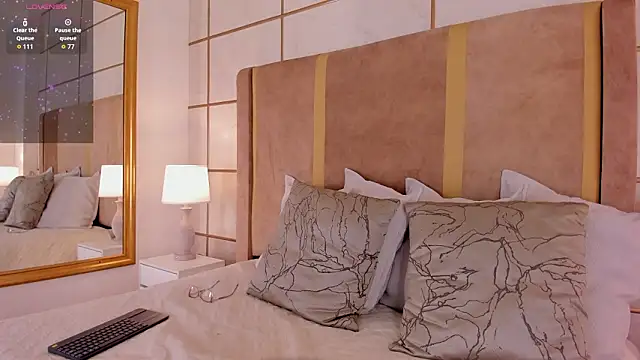 laurencarter1 online show from 02.19.26