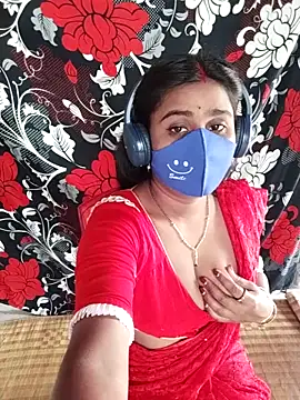 Snapshot of hotshilpa chatting on 03.18.25 hotshilpa online show from 03.18.25