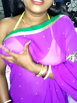 Snapshot of hotshilpa chatting on 03.20.25 hotshilpa online show from 03.20.25