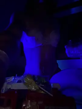 Snapshot of missninasparkle chatting on 09.10.25 missninasparkle online show from 09.10.25