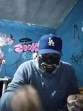 Snapshot of Patilllas chatting on 11.09.25 Patilllas online show from 11.09.25