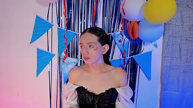 Snapshot of peachandtyron_ chatting on 09.30.25 peachandtyron online show from 09.30.25