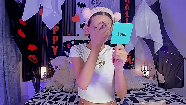 Snapshot of peachandtyron_ chatting on 11.02.25 peachandtyron online show from 11.02.25