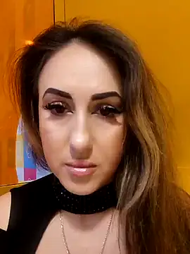 Snapshot of Brilliant-Splashes chatting on 03.17.25 Brilliant-Splashes online show from 03.17.25