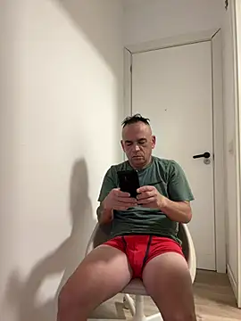 mateocali25 online show from 06.18.26