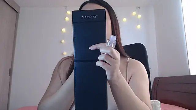 Snapshot of nalafoster chatting on 02.20.26 nalafoster online show from 02.20.26