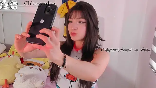 chloee gardner online show from 10.07.25