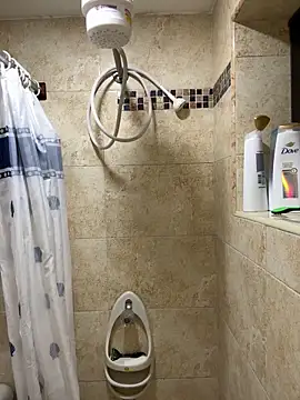 aliisonn  parker26 online show from 03.20.25