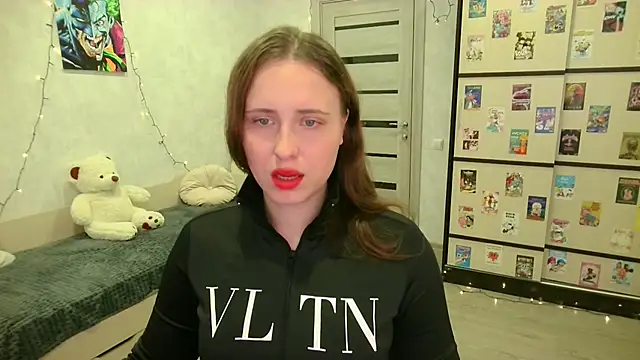 BarbiePieer online show from 10.11.25