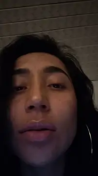 Snapshot of Elowyn chatting on 11.09.25 Elowyn online show from 11.09.25