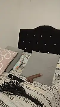 Elowyn online show from 11.23.25