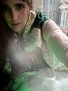 Snapshot of CumulusKitten chatting on 10.27.25 CumulusKitten online show from 10.27.25