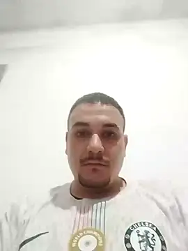 Snapshot of calfran chatting on 07.18.26 calfran online show from 07.18.26
