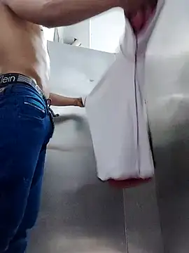 Pichoneterno online show from 02.19.26