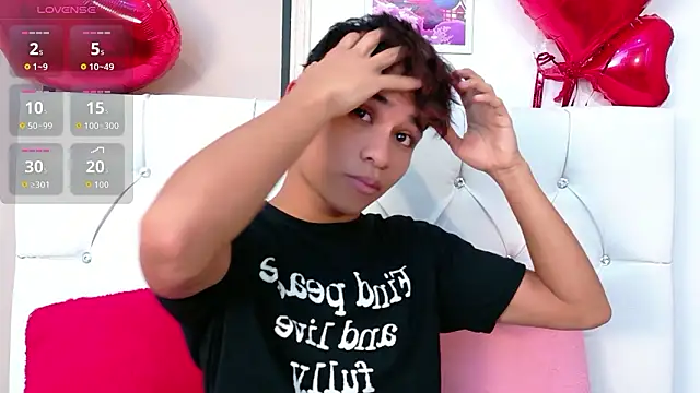 Ethan Westt online show from 03.02.26