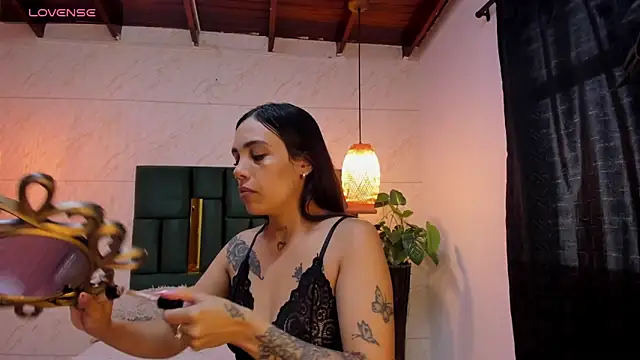 Snapshot of Danna_williamss chatting on 10.10.25 Danna williamss online show from 10.10.25