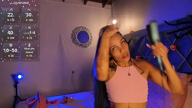 Snapshot of Danna_williamss chatting on 10.25.25 Danna williamss online show from 10.25.25