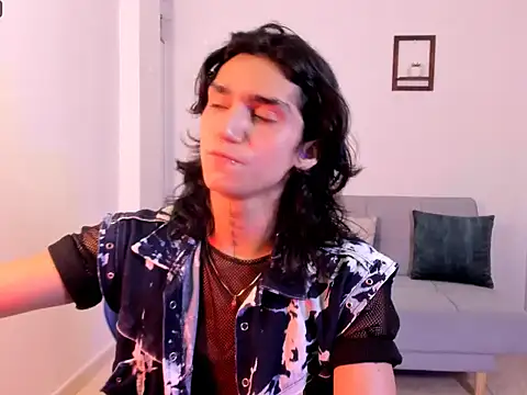 leoaddams22 online show from 01.17.26