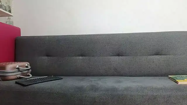 Amadamilf1980 online show from 11.21.25