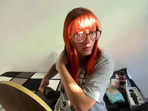 Snapshot of DulceXmile chatting on 09.21.25 DulceXmile online show from 09.21.25