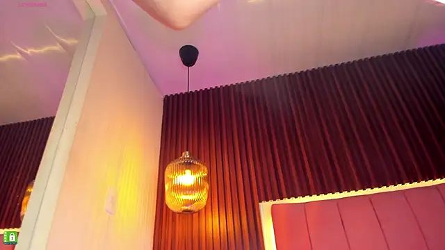 Caramel pearl online show from 03.19.25