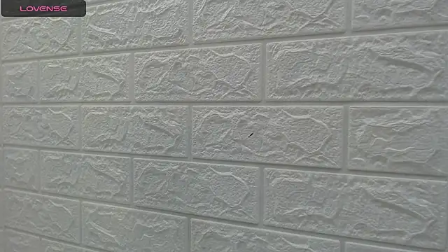 nei girl online show from 09.28.25