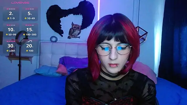 goth minerva online show from 09.25.25