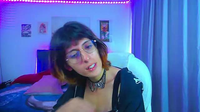 goth minerva online show from 05.27.26
