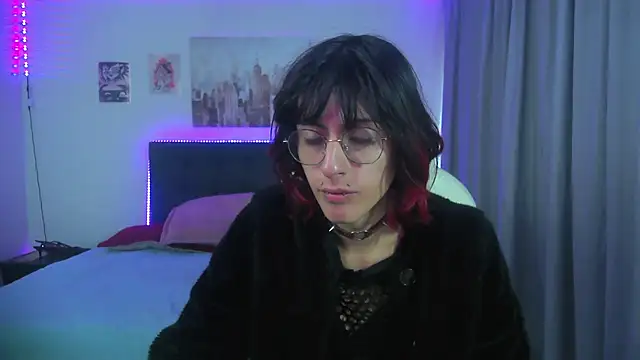 Snapshot of goth_minerva chatting on 07.20.26 goth minerva online show from 07.20.26