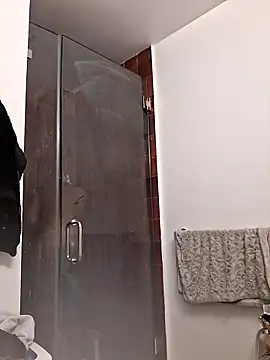 Snapshot of ItsBarbieBitcxxxx69 chatting on 10.20.25 ItsBarbieBitcxxxx69 online show from 10.20.25