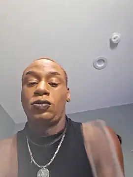 Snapshot of ItsBarbieBitcxxxx69 chatting on 10.22.25 ItsBarbieBitcxxxx69 online show from 10.22.25